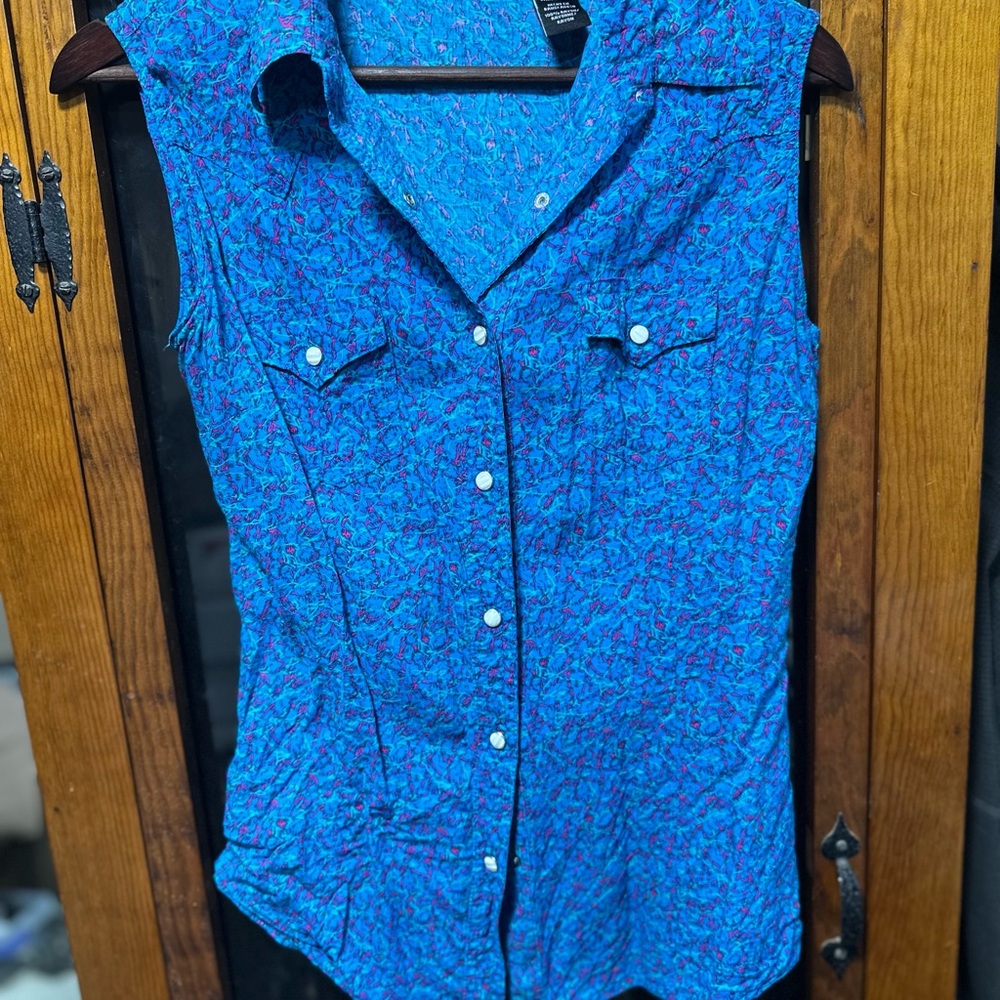 Wrangler Retro Button Down Shirt Small
